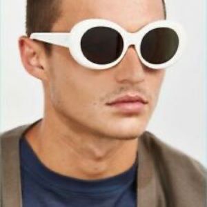 RAEN Luxury Wig Figurative Peroxyde White Thick Oval Sunglasses